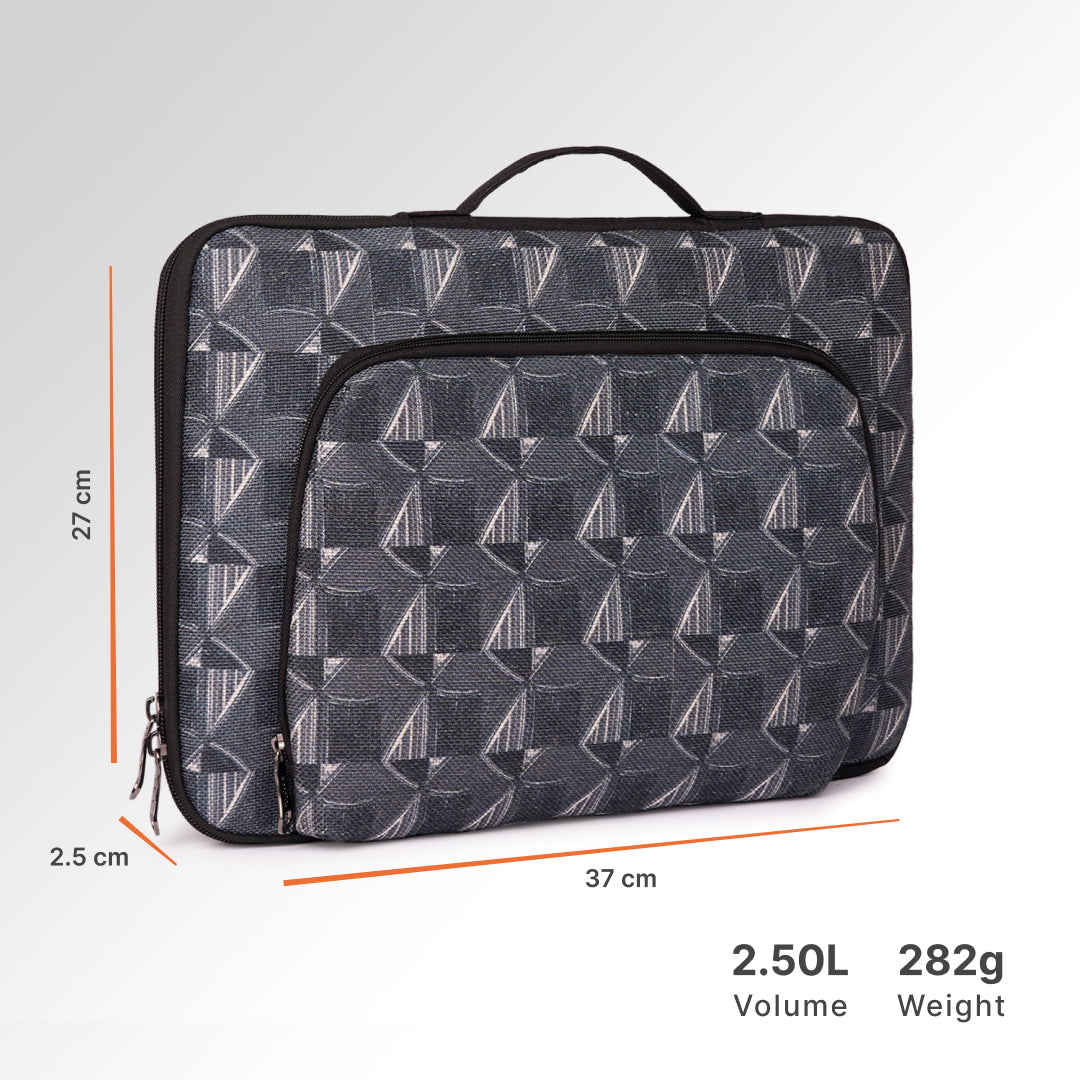 Kochi Carbon Signature Laptop Sleeve - 16inch (Black)