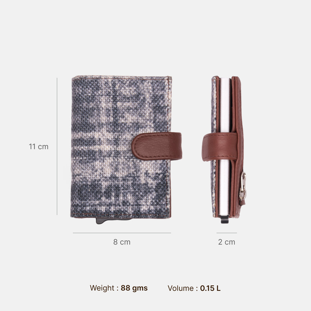 Leh Grit Arc Card Holder