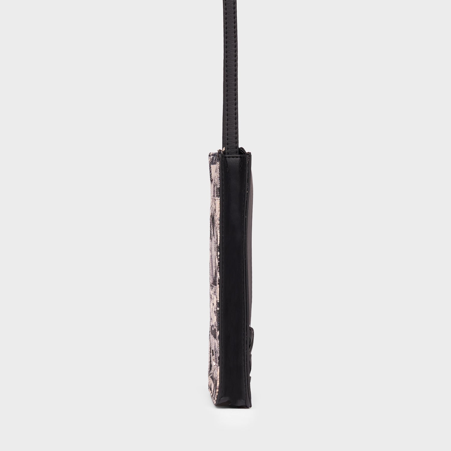 Aarini Phone Sling Landour Litho