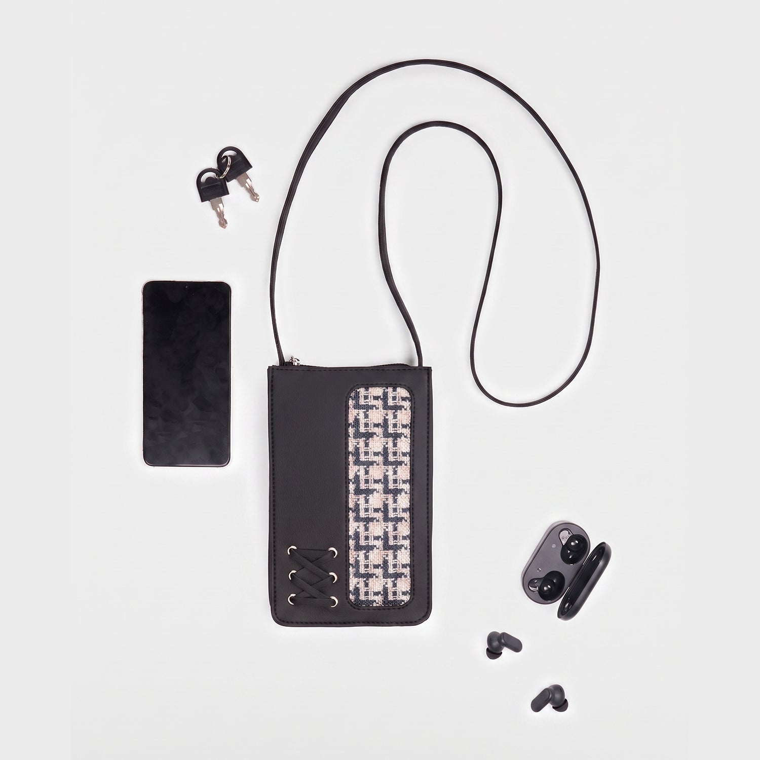 Aarini Phone Sling Carter Checks