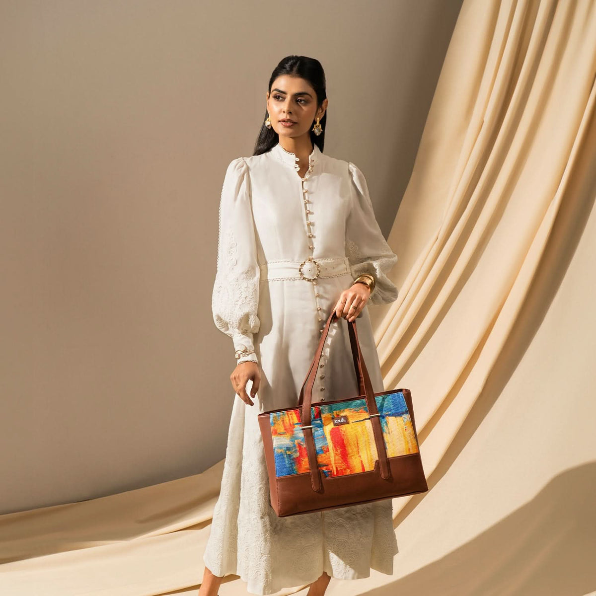 Zouk Abstract Amaze Maya Multitasker Tote Bag