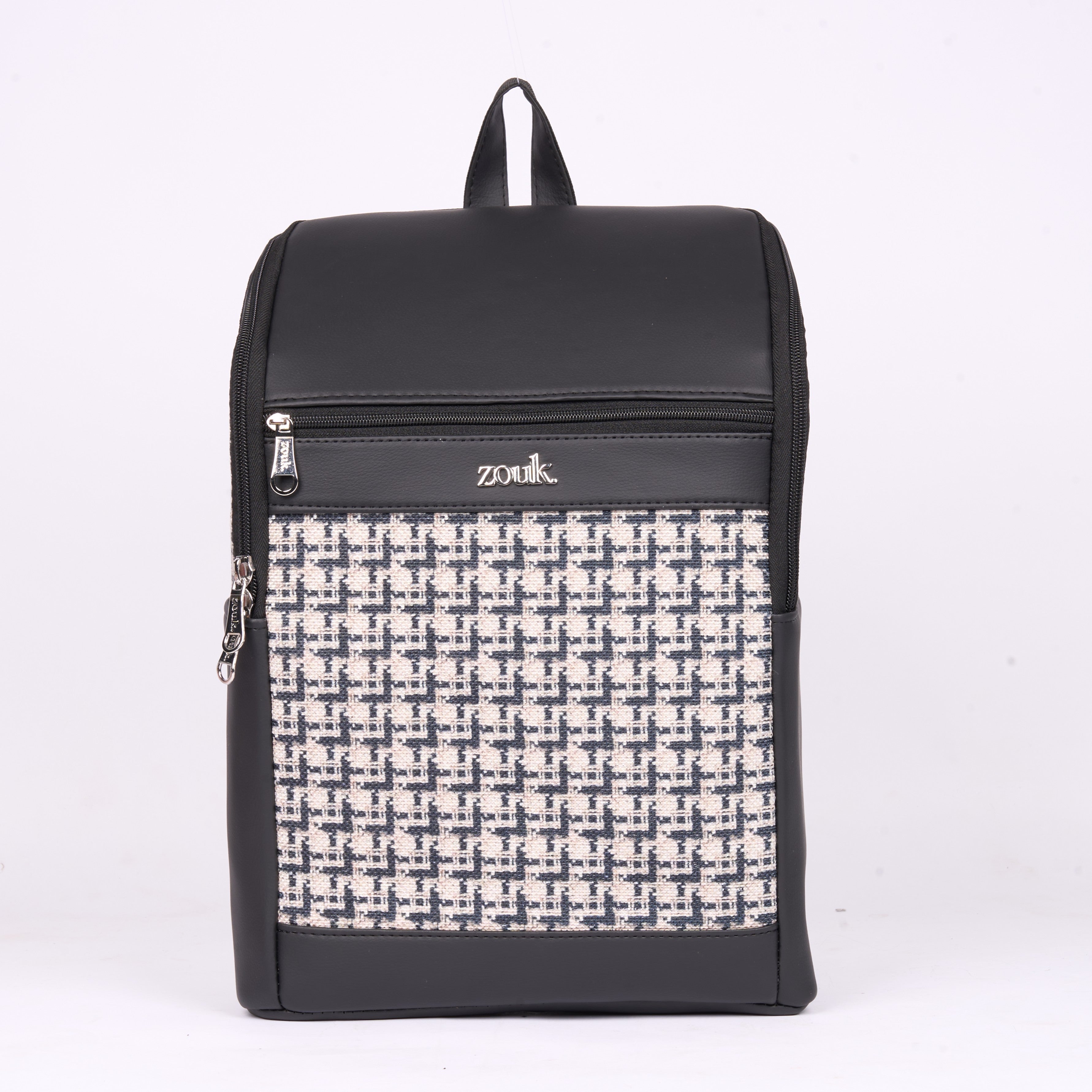 Carter Checks Amalia Backpack (Black)