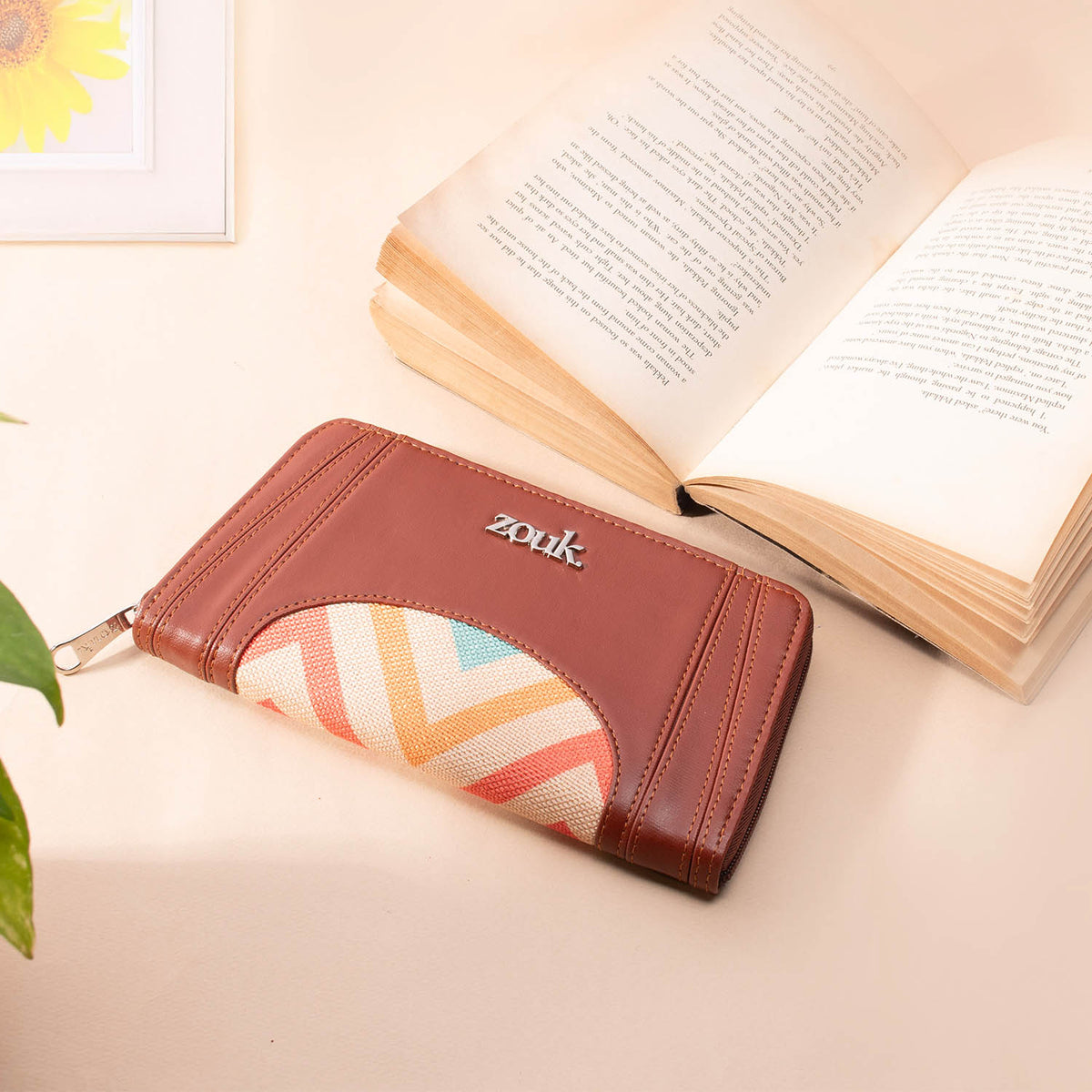 Arika Zipper Wallet - WavBeach
