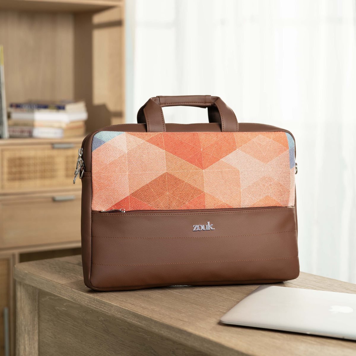 GeoOptics Men's Arin Laptop