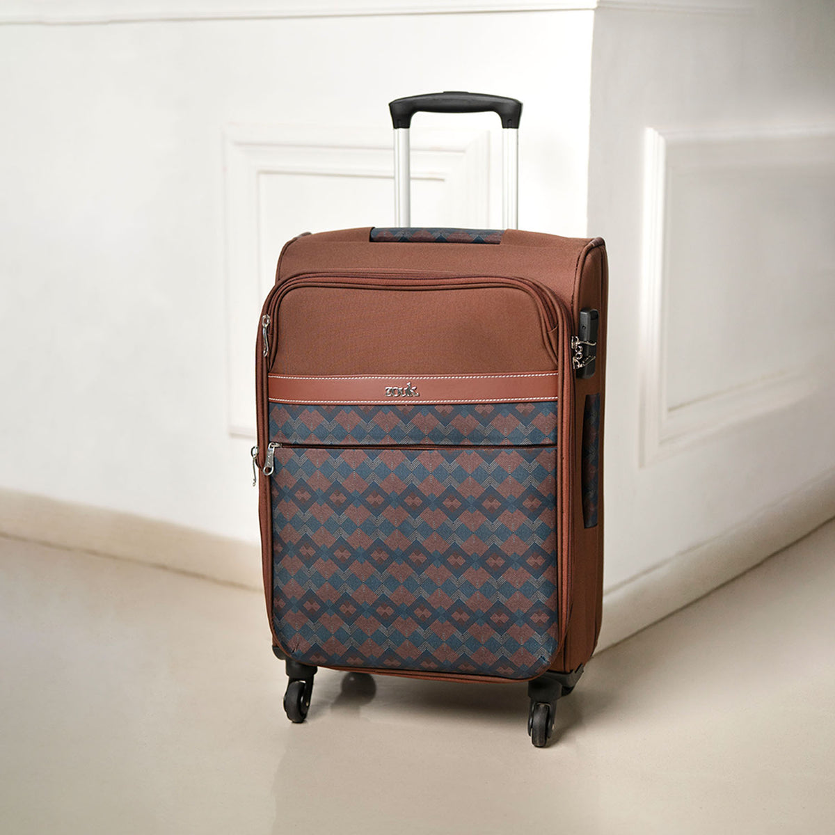 Periyar Waves Avasa Trolley Bag (Cabin)
