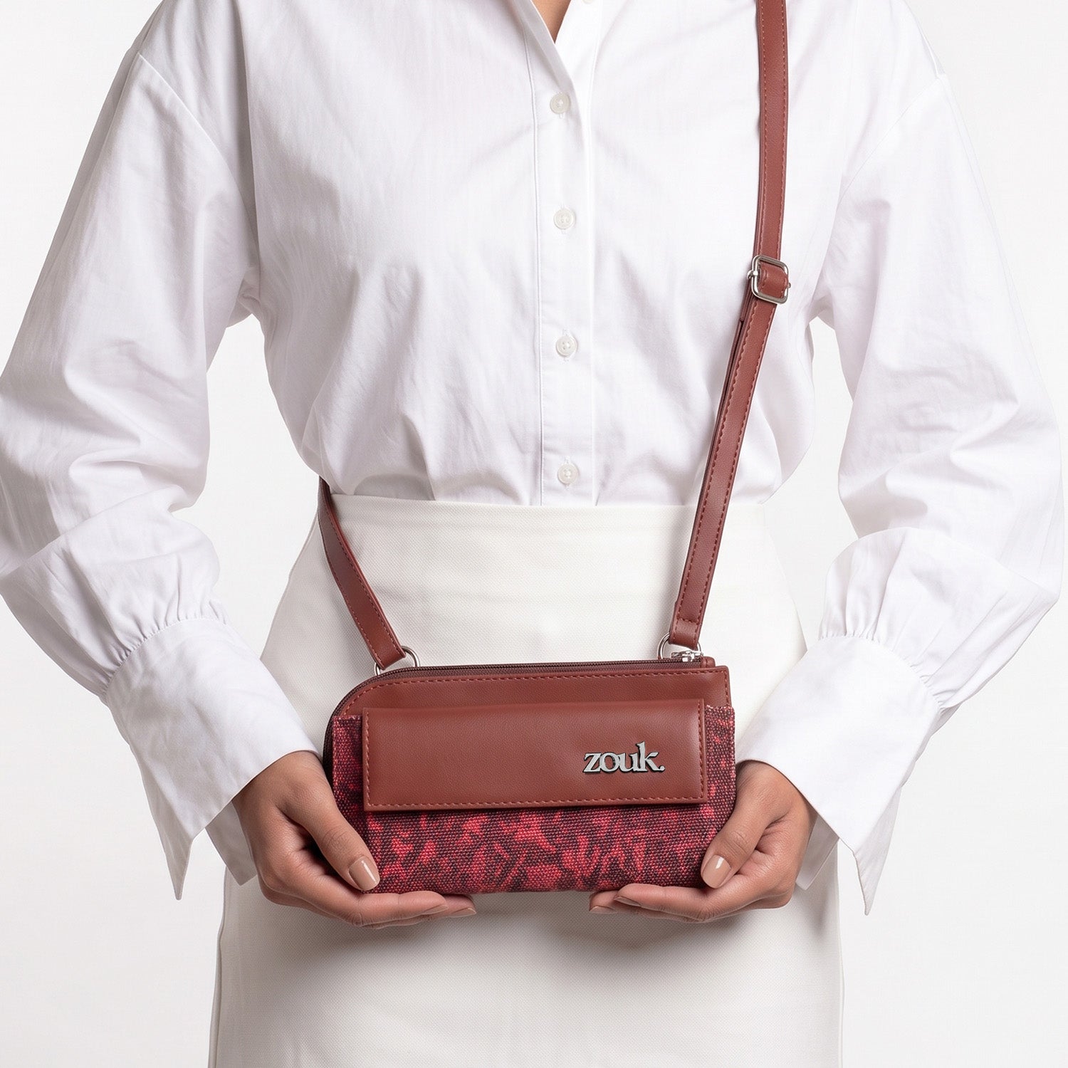 Azura Phone Sling Tripura Blooms