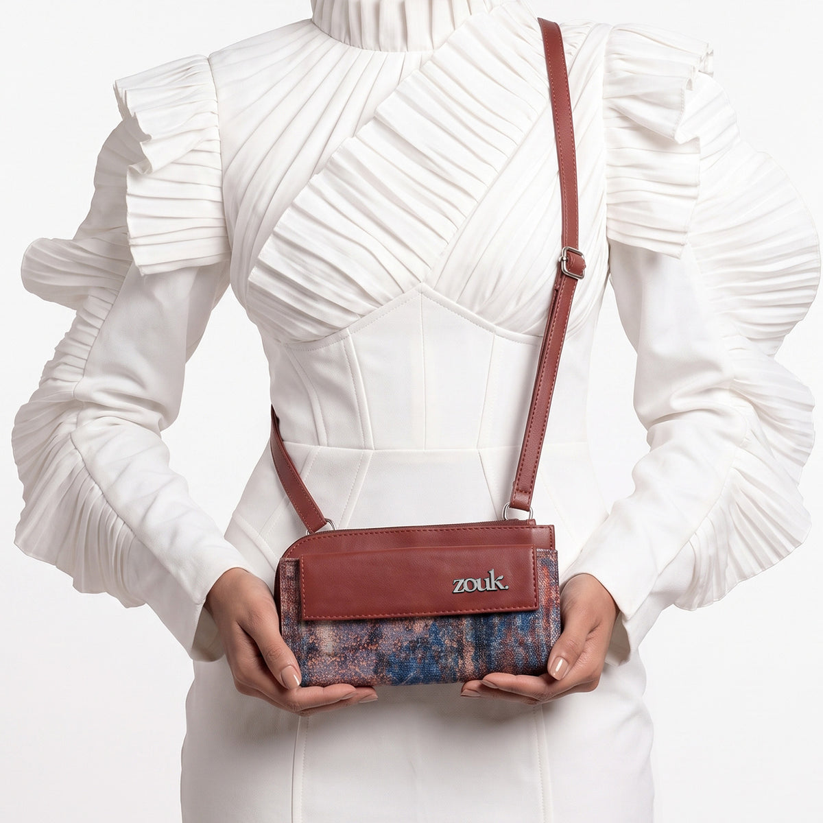 Azura Phone Sling Triund Baroque