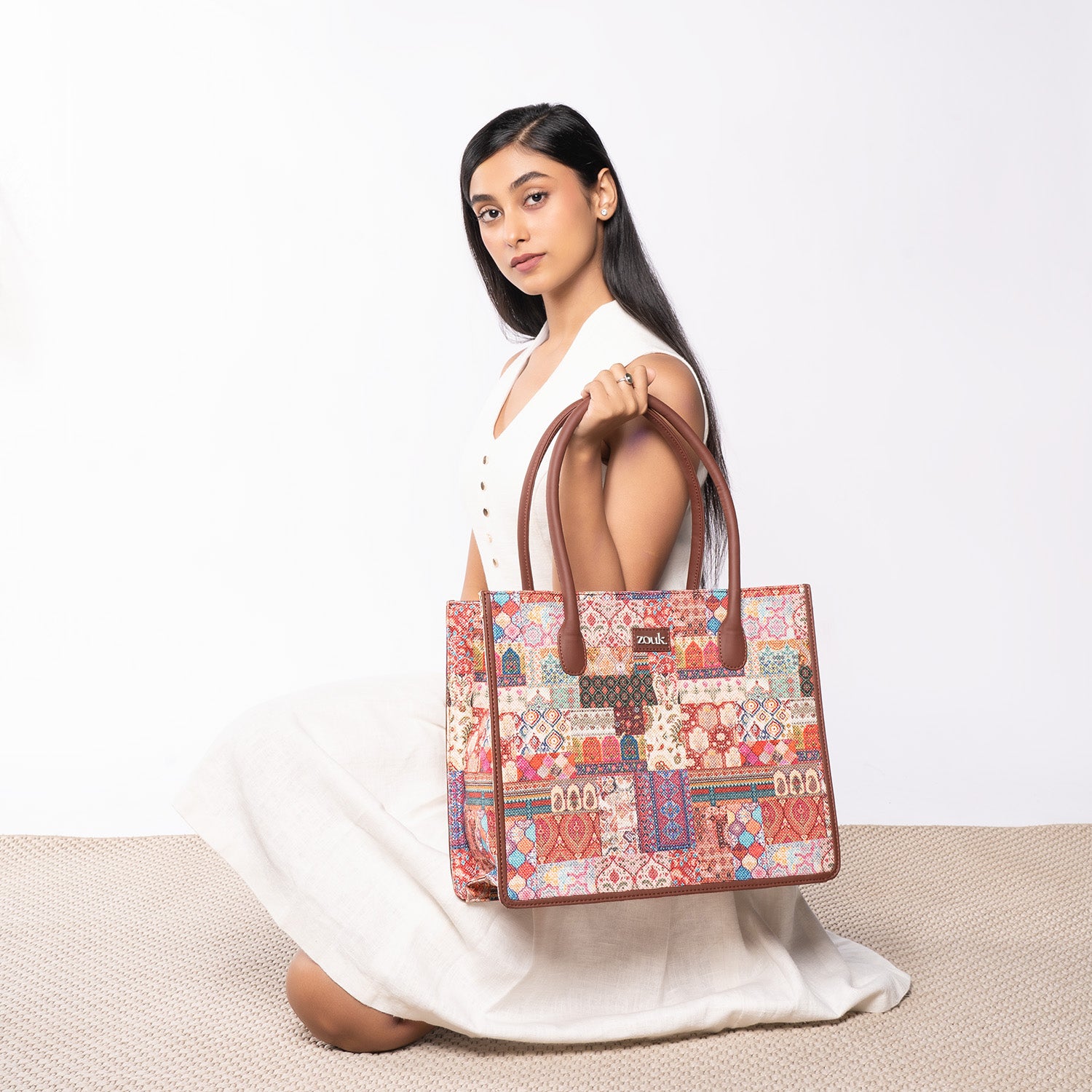 Kutch Gamthi Book Tote