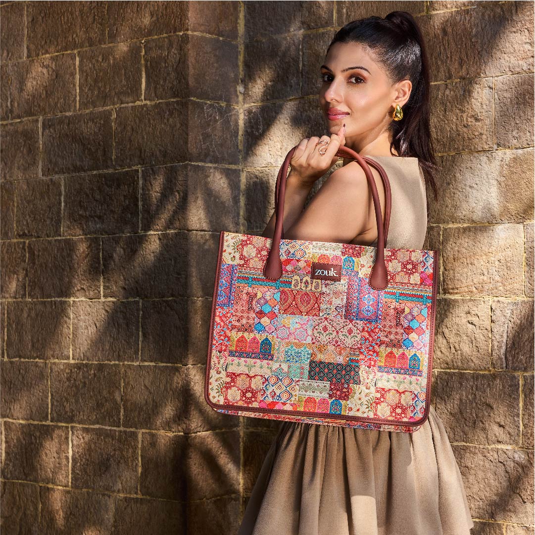 Kutch Gamthi Book Tote