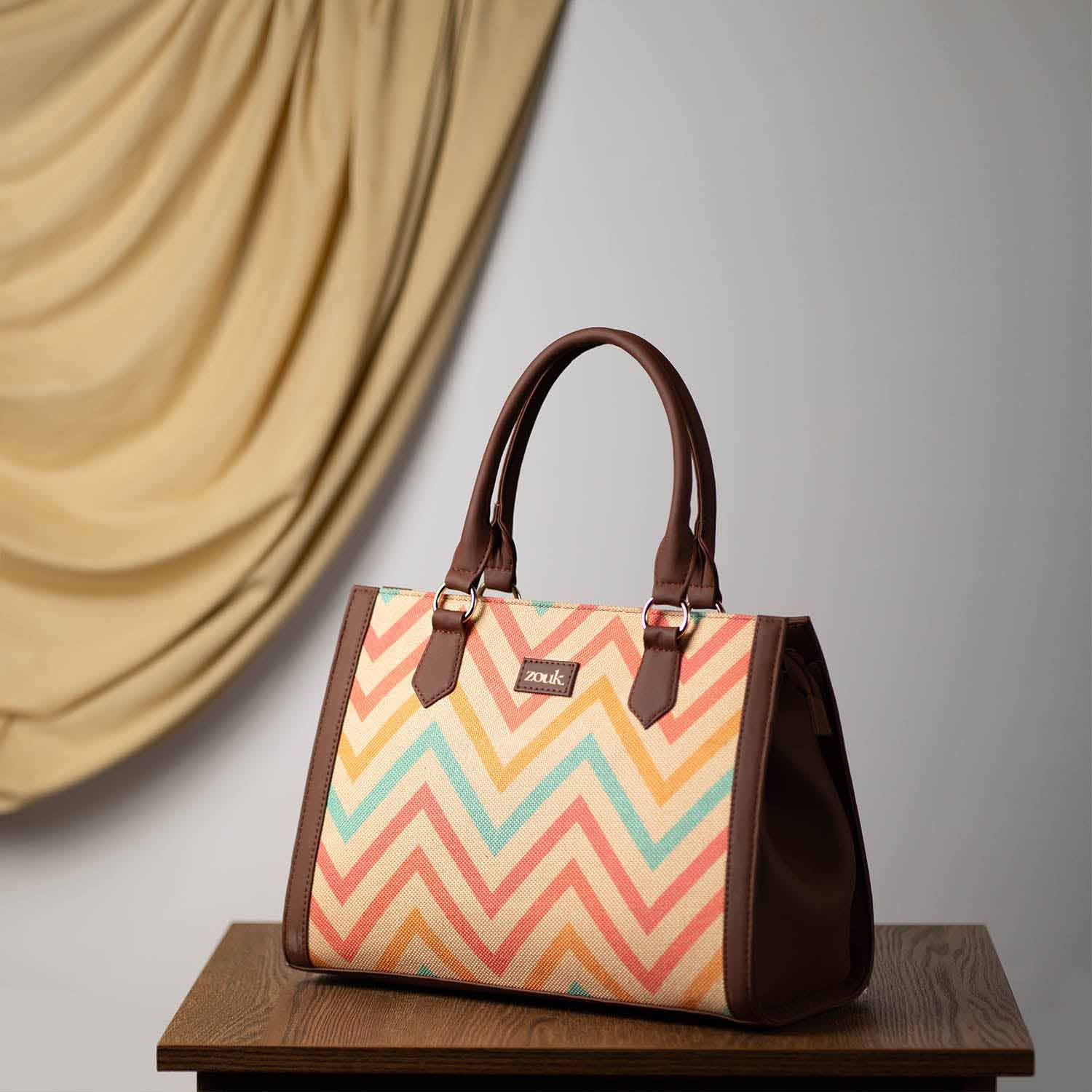 WavBeach Classic Handbag