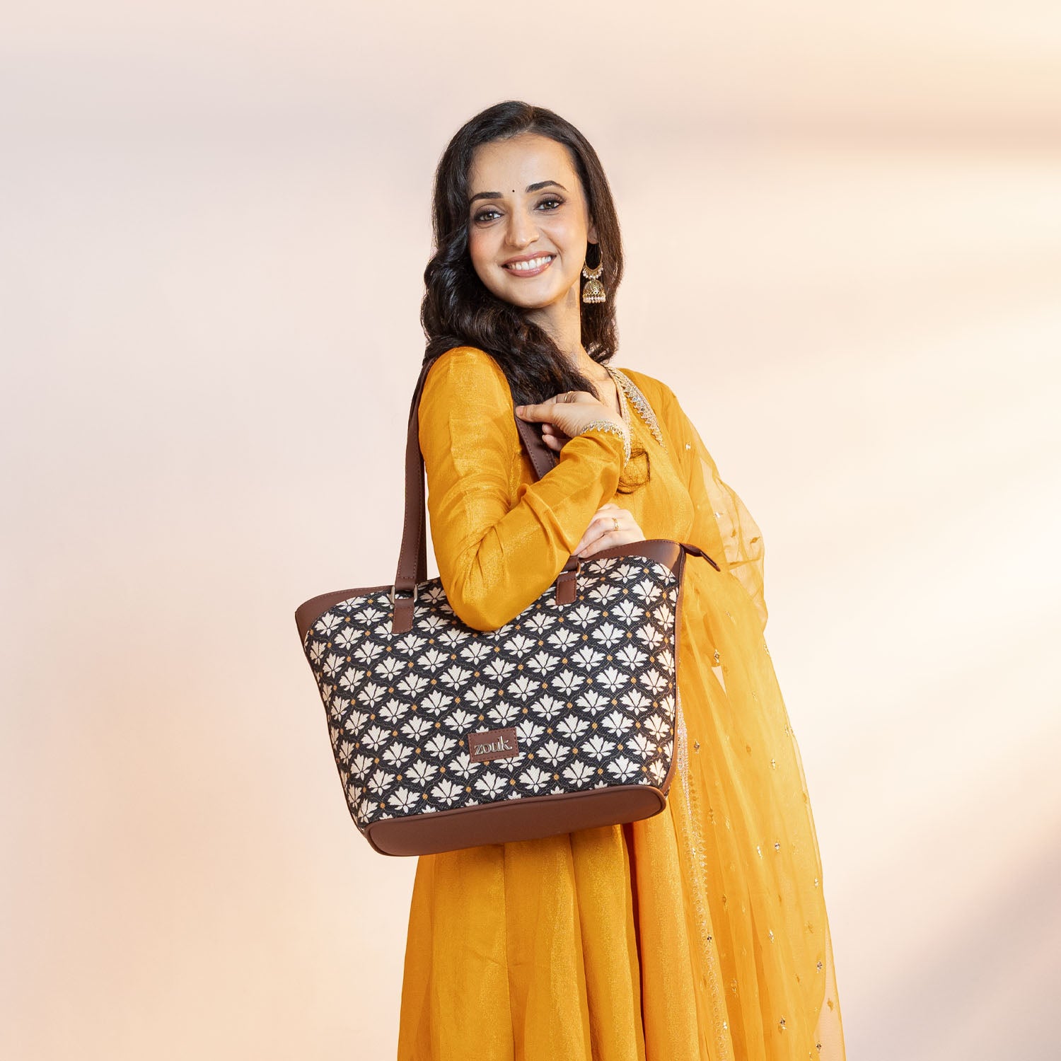 Bidri Kaiser Classic Travel Tote