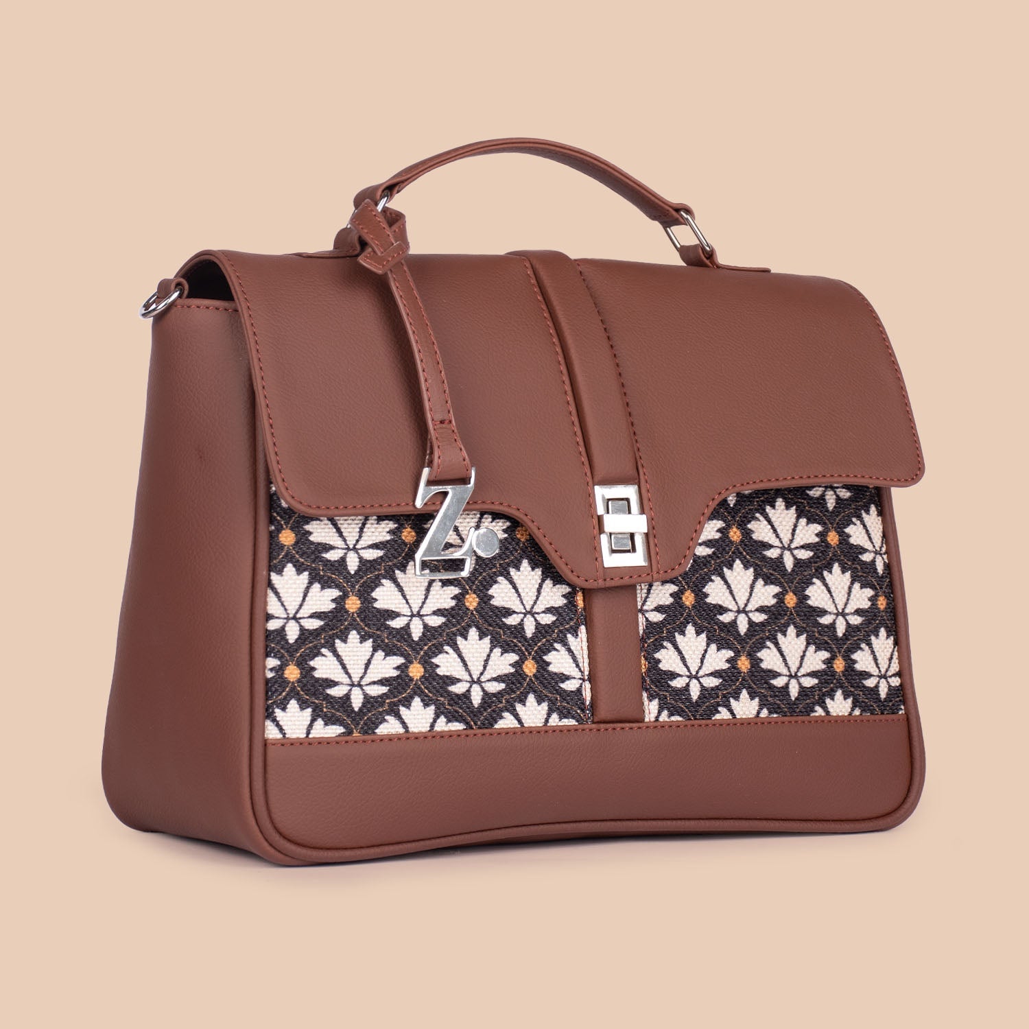 ZIP-Kriti Sanon - Bidri Kaiser Nessa Satchel