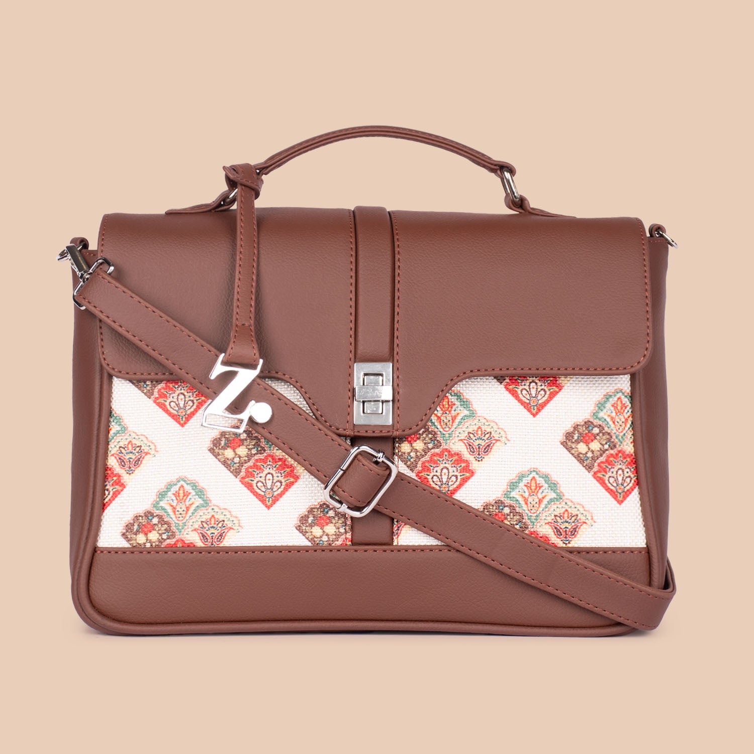 Kriti Sanon - Seashell Motif White Nessa Satchel