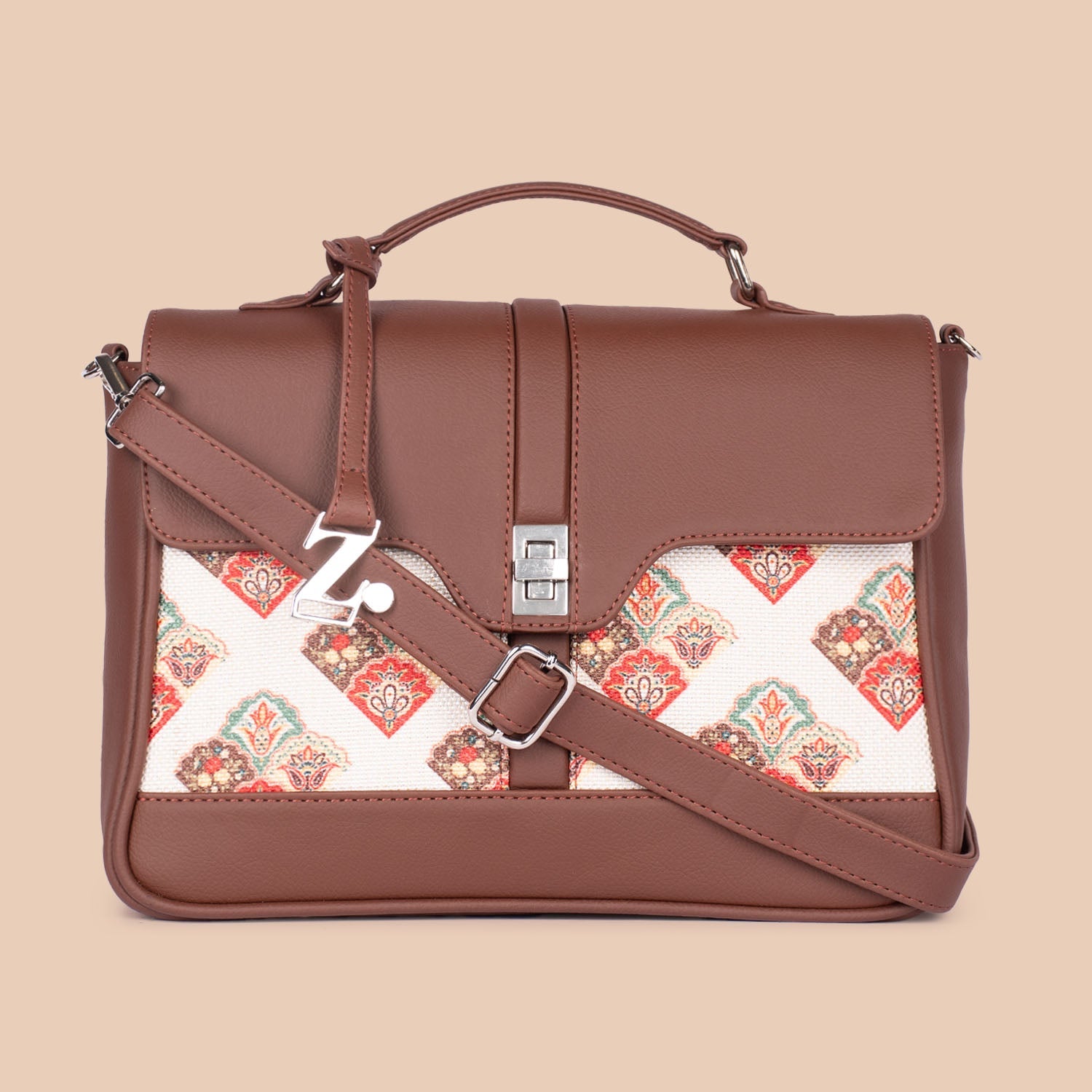 ZIP-Kriti Sanon - Seashell Motif White Nessa Satchel