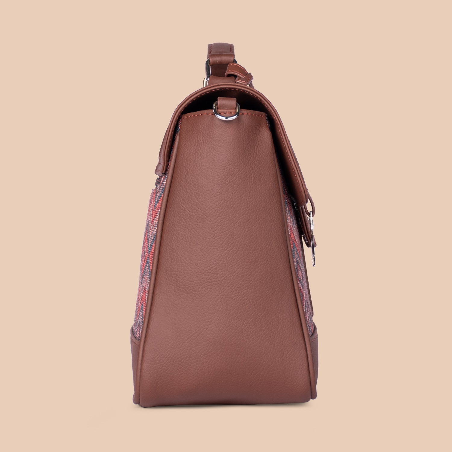 ZIP-Kriti Sanon - Gwalior Weaves Nessa Satchel