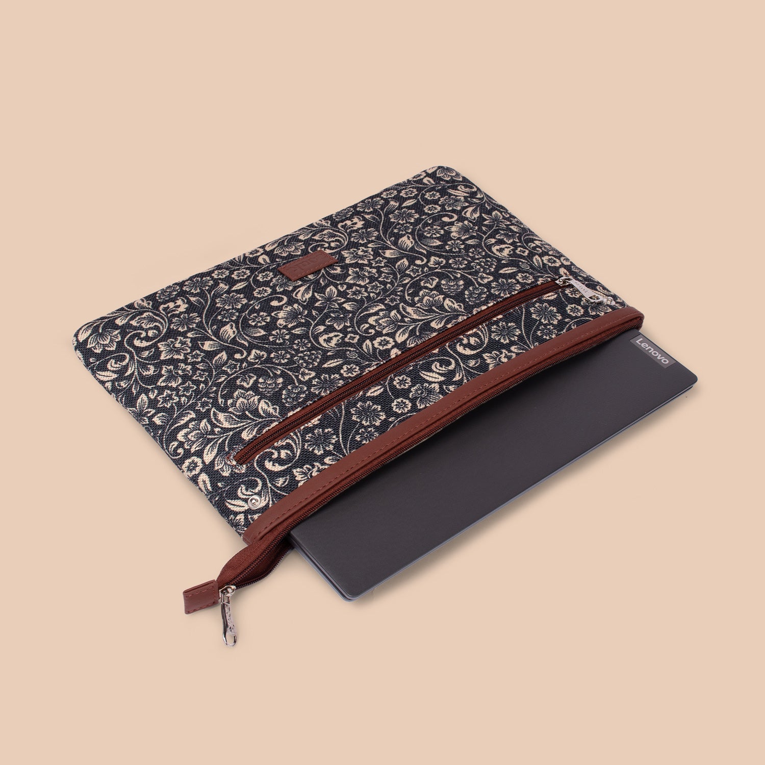 ZIP-Zouk FloMotif Maya Multitasker Tote Bag