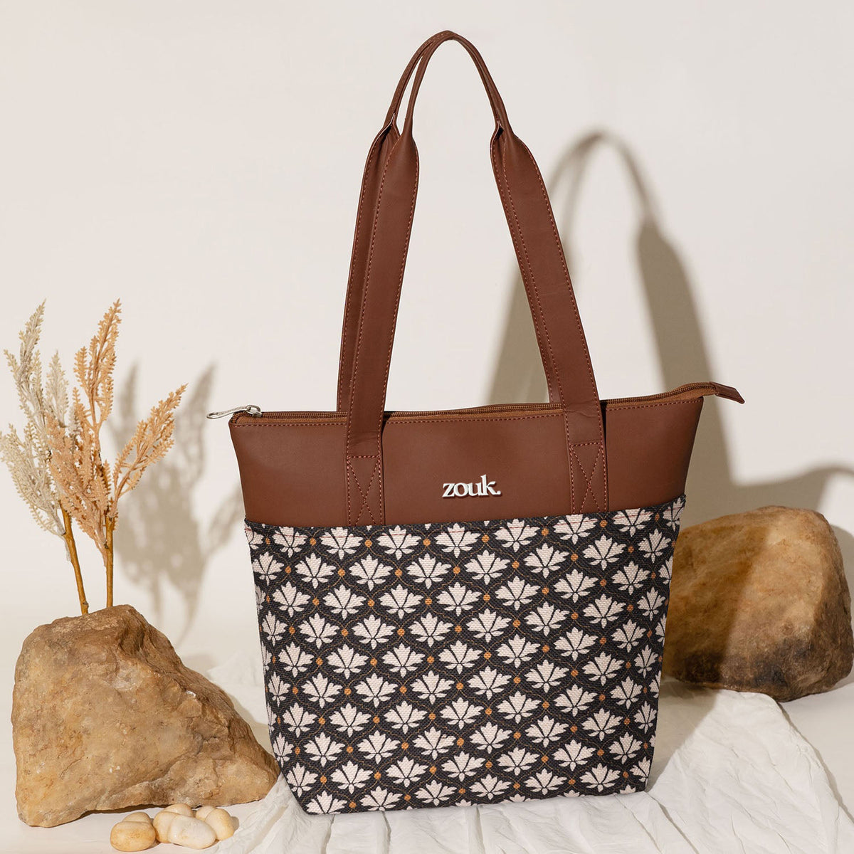 Bidri Kaiser Everyday Tote Bag