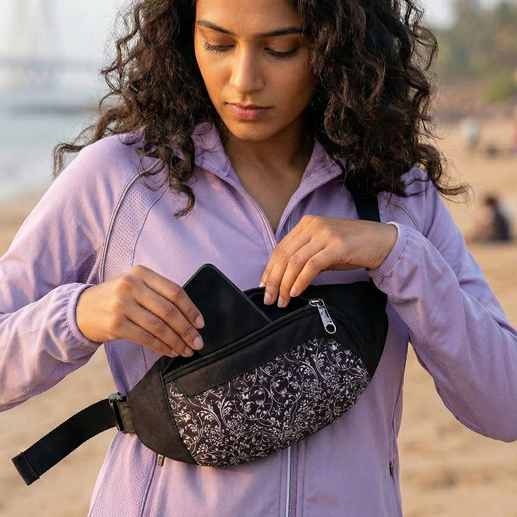 Lattice Lace Faye Fanny Pack