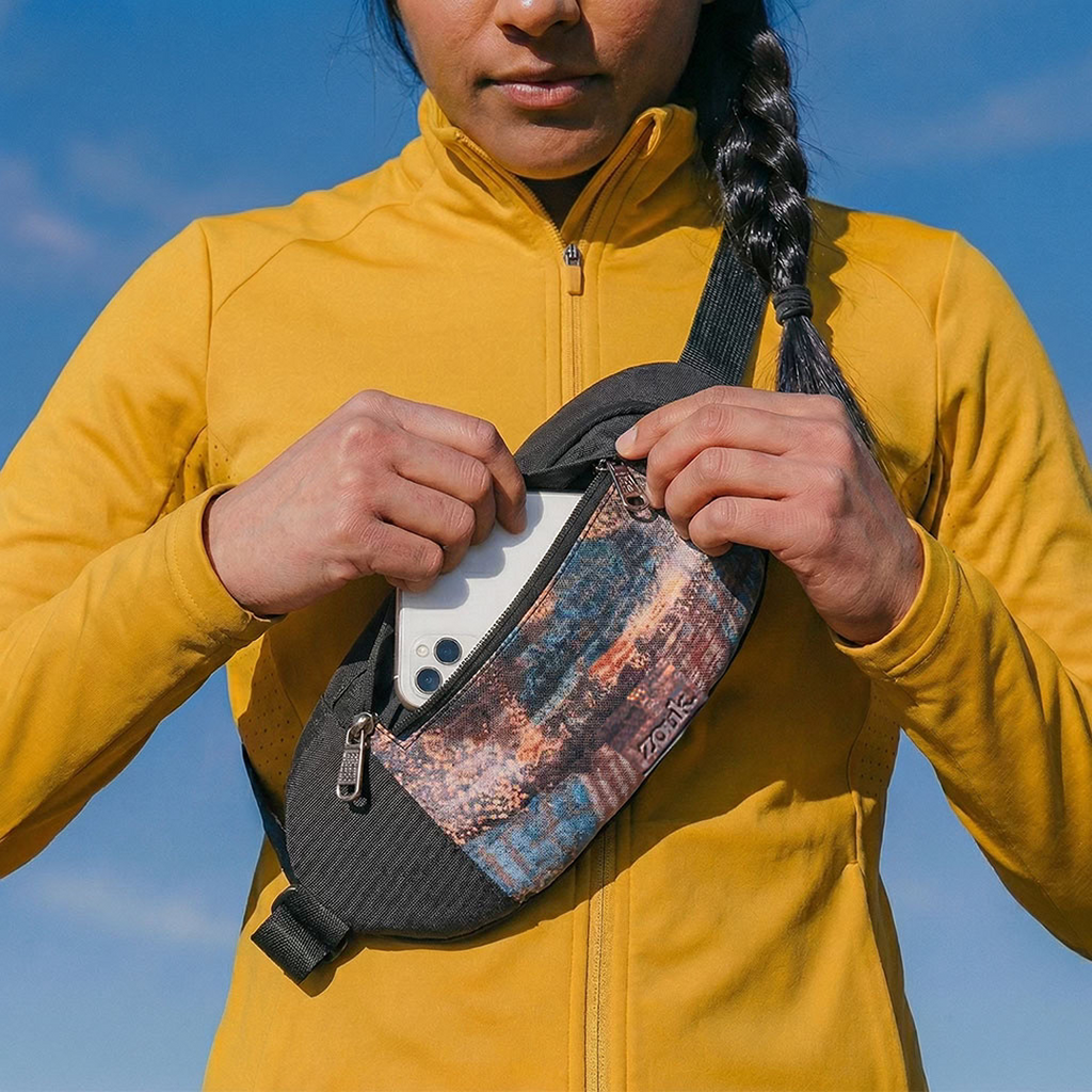 Triund Baroque Faye Fanny Pack