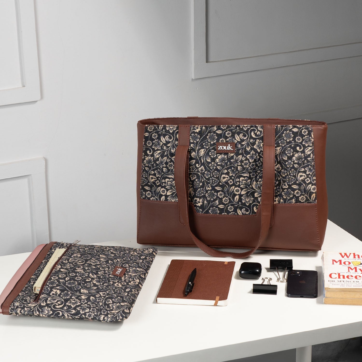 ZIP-Zouk FloMotif Maya Multitasker Tote Bag