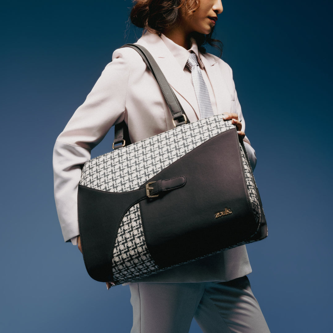 Carter Checks Expandable Office Bag (Black)