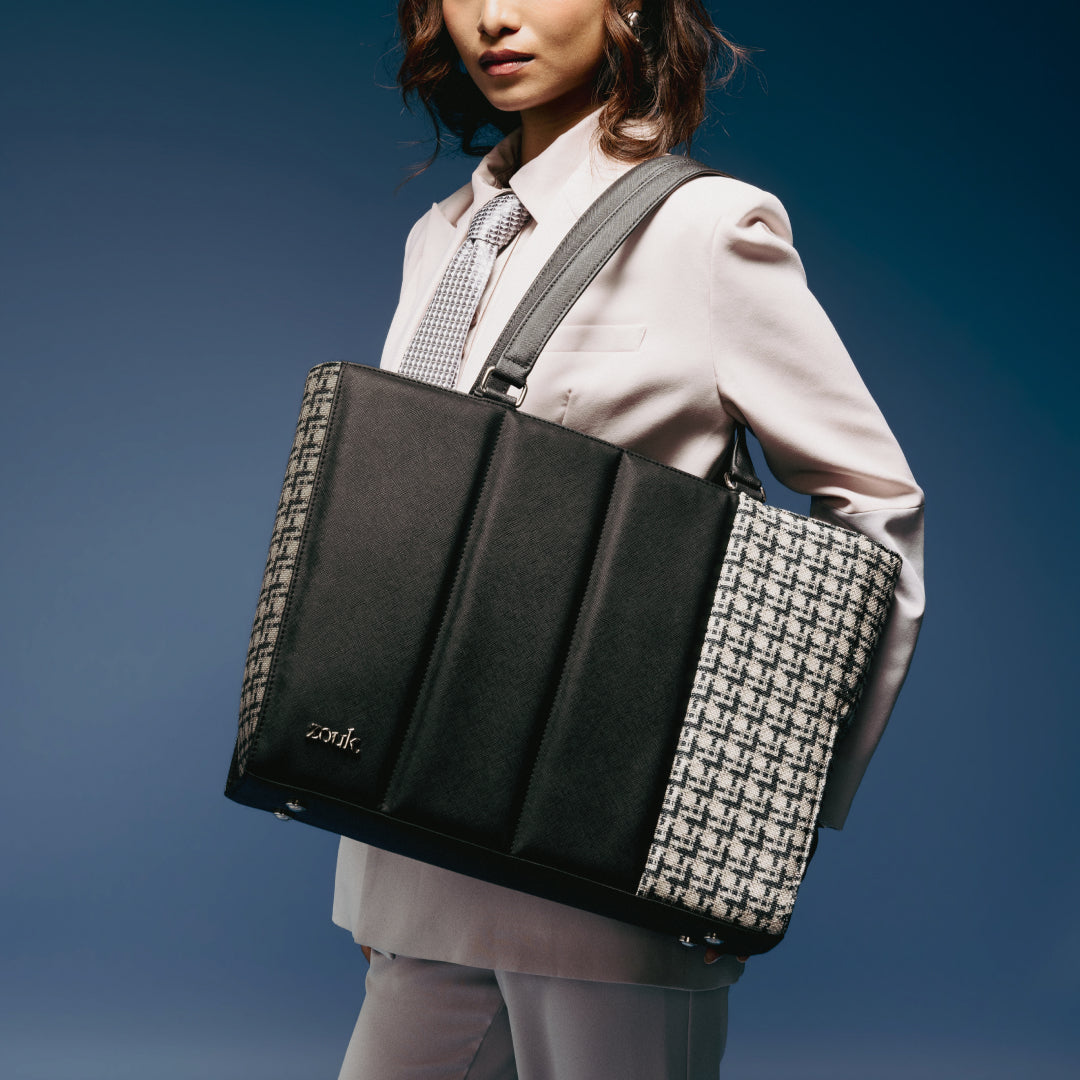Carter Checks Ace Office Bag (Black)