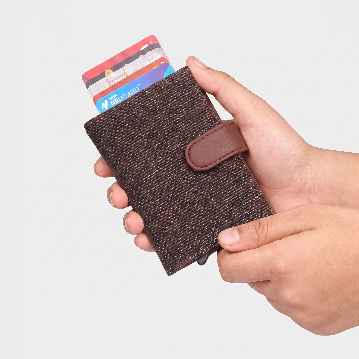 Bristel Arc Card Holder