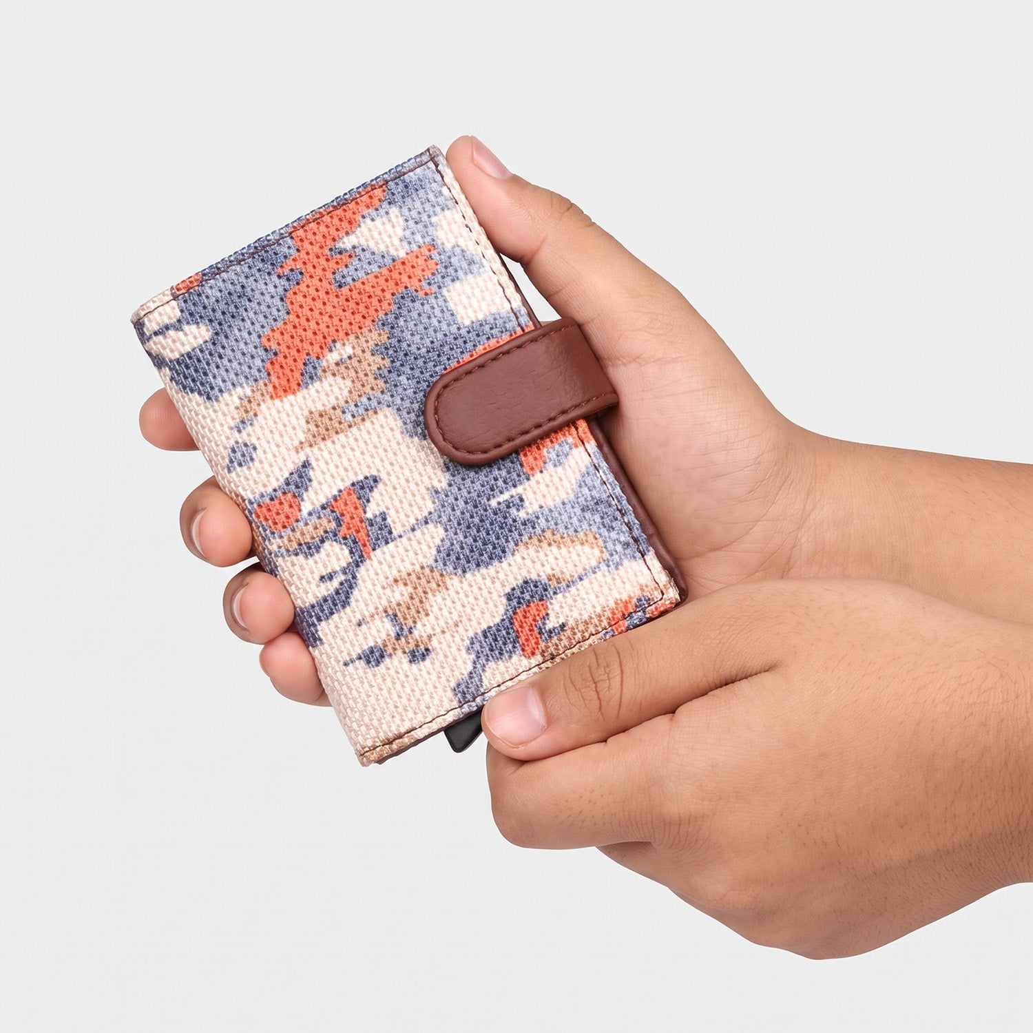 Kasauli Cipher Arc Card Holder