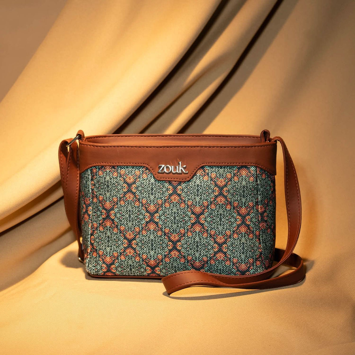 Kolkata Nouveau Harmony Sling Bag