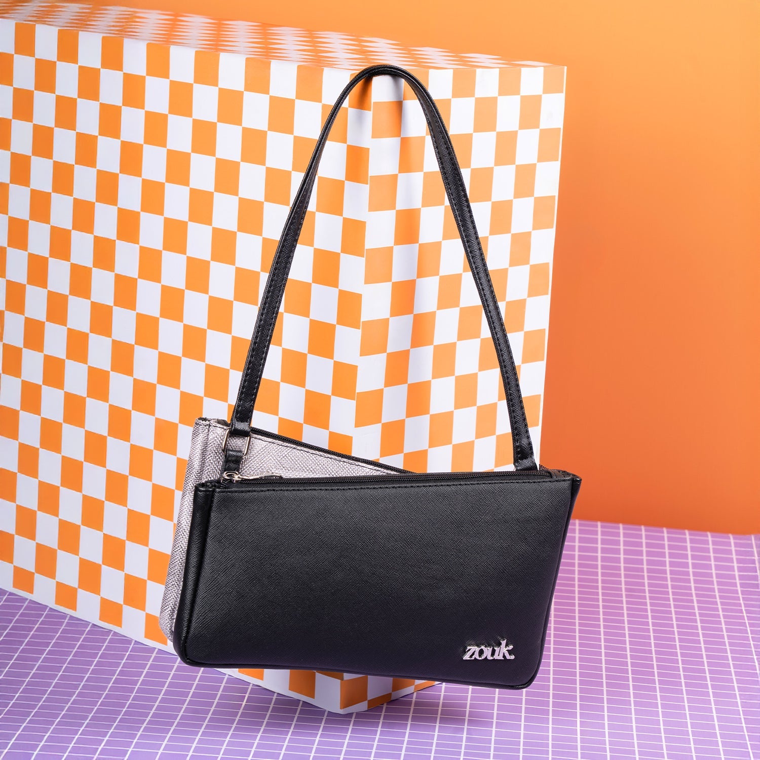 ZIP-Kiya Baguette - Aravalli Abstract