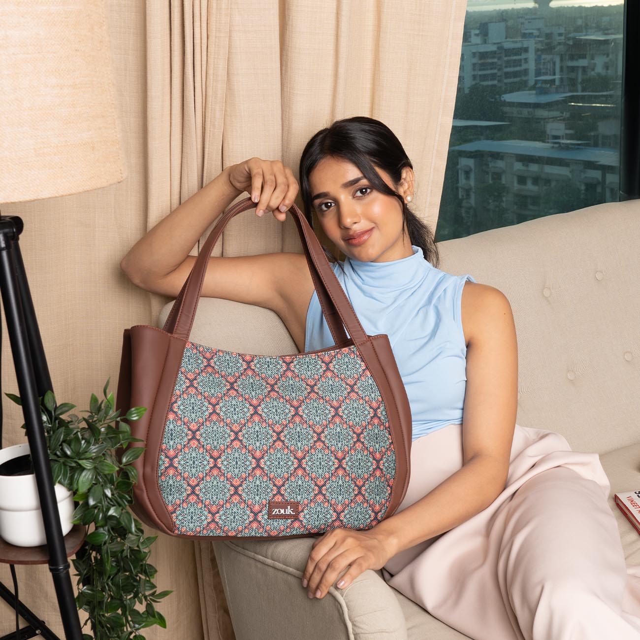 Kolkata Nouveau Luna Handbag