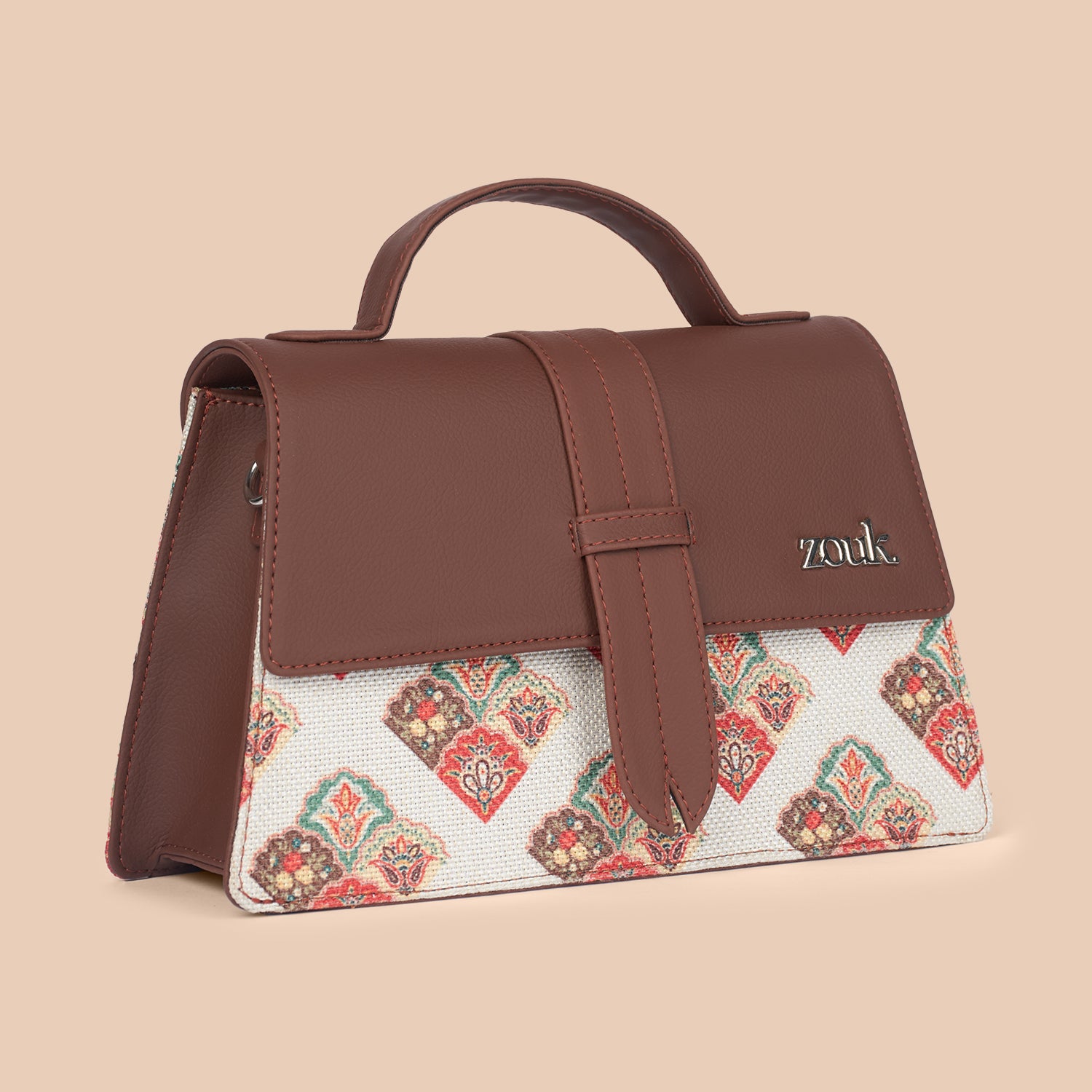 Kriti Sanon - Seashell Motif White Iconic Evening Satchel