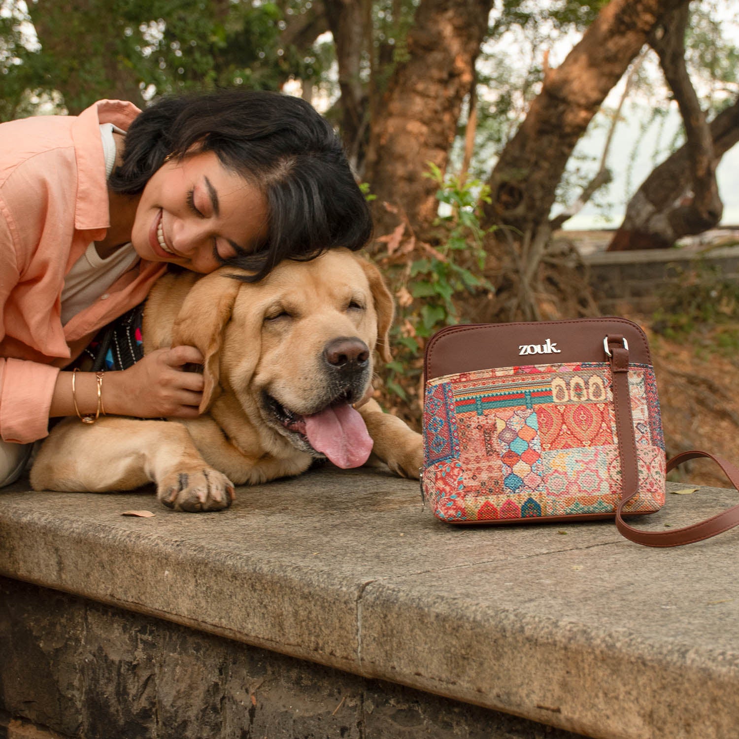 Kutch Gamthi OOO Sling Bag