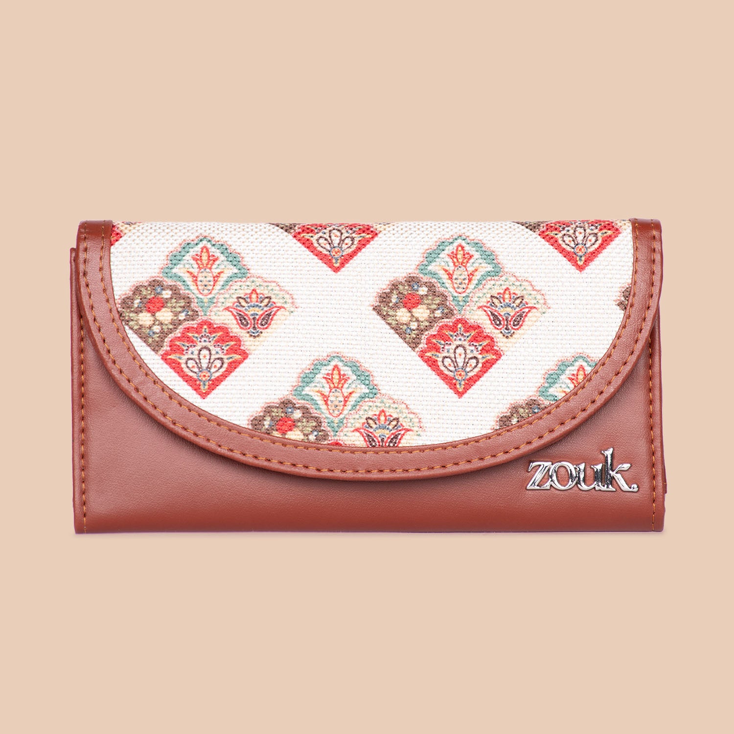 Seashell Motif White Kyra Flap Wallet