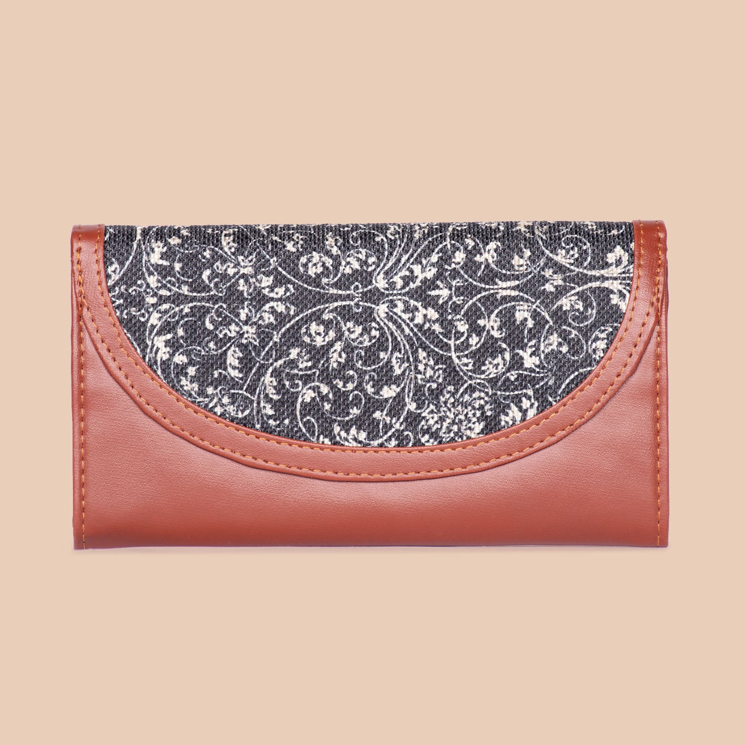 Lattice Lace Kyra Flap Wallet