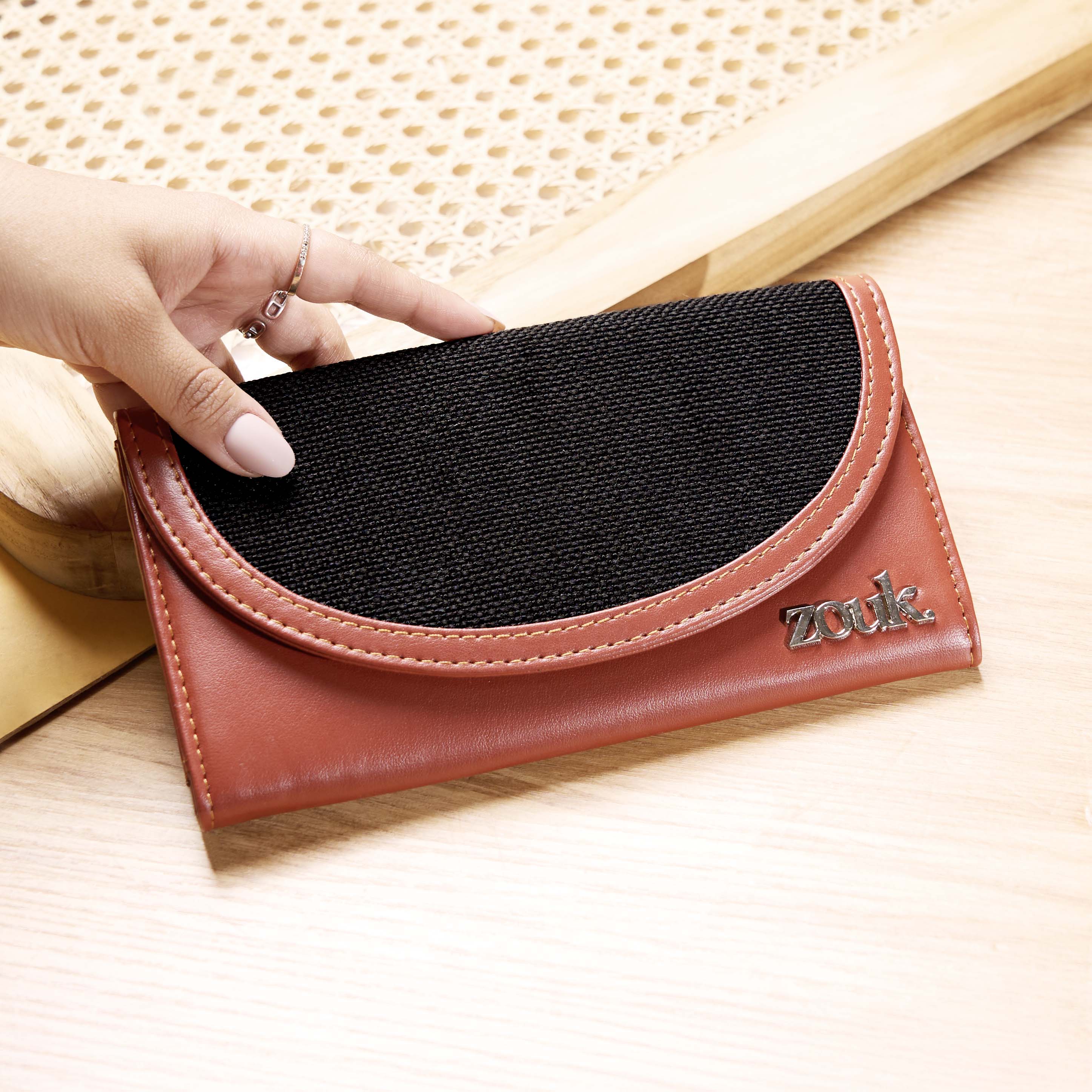 ZIP-Jet Black Kyra Flap Wallet