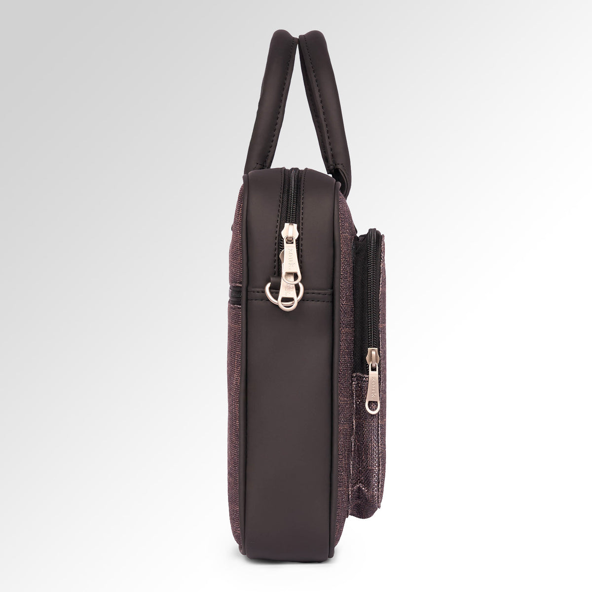 Golkonda Brass Men's Laptop Bag  (Black)