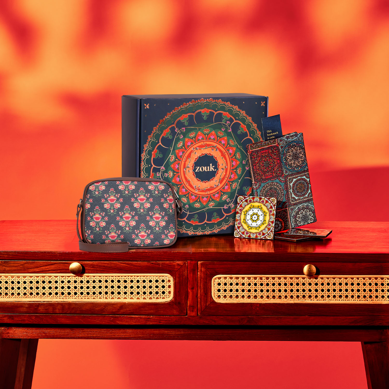 Mandala Saga Motif Gift Box