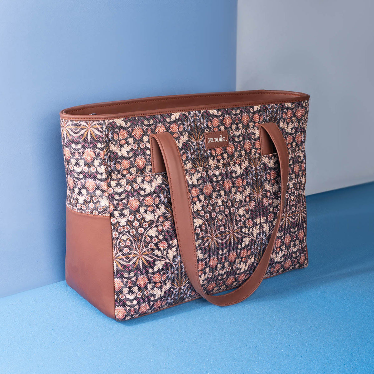 Travel Tote Bag - Kashmir Blooms