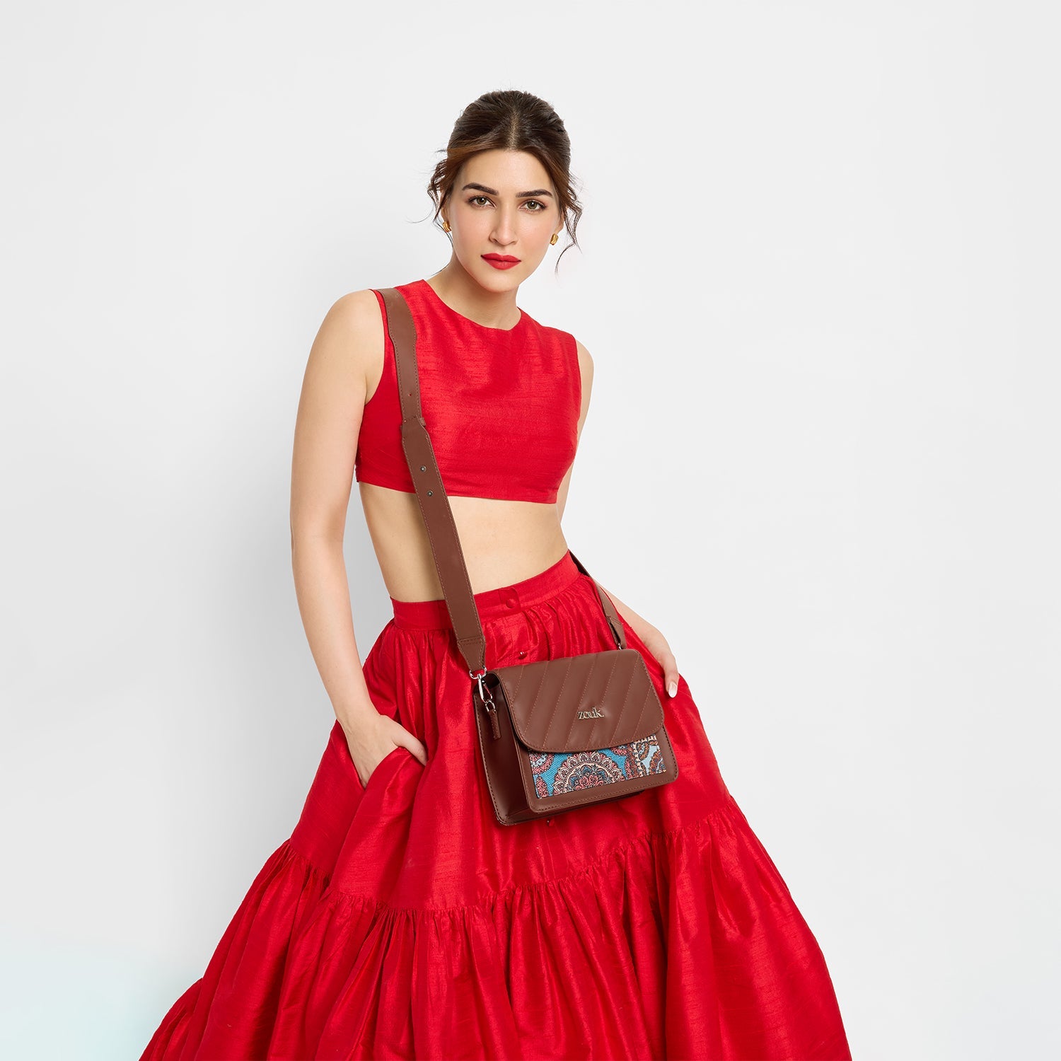 ZIP-Multicolor Mandala Print Beyond Basic Sling Bag