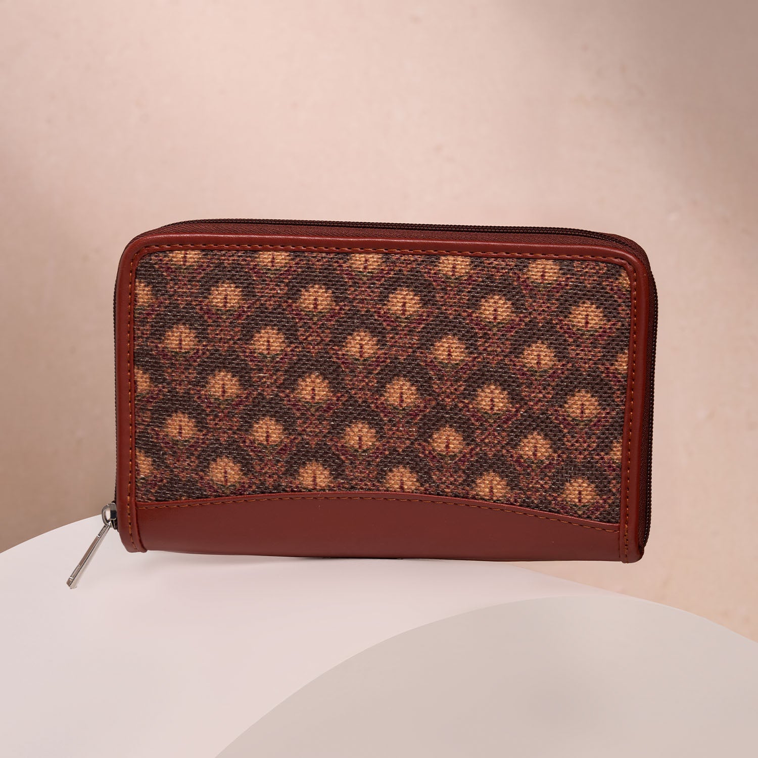 Mysore Garden Chain Wallet