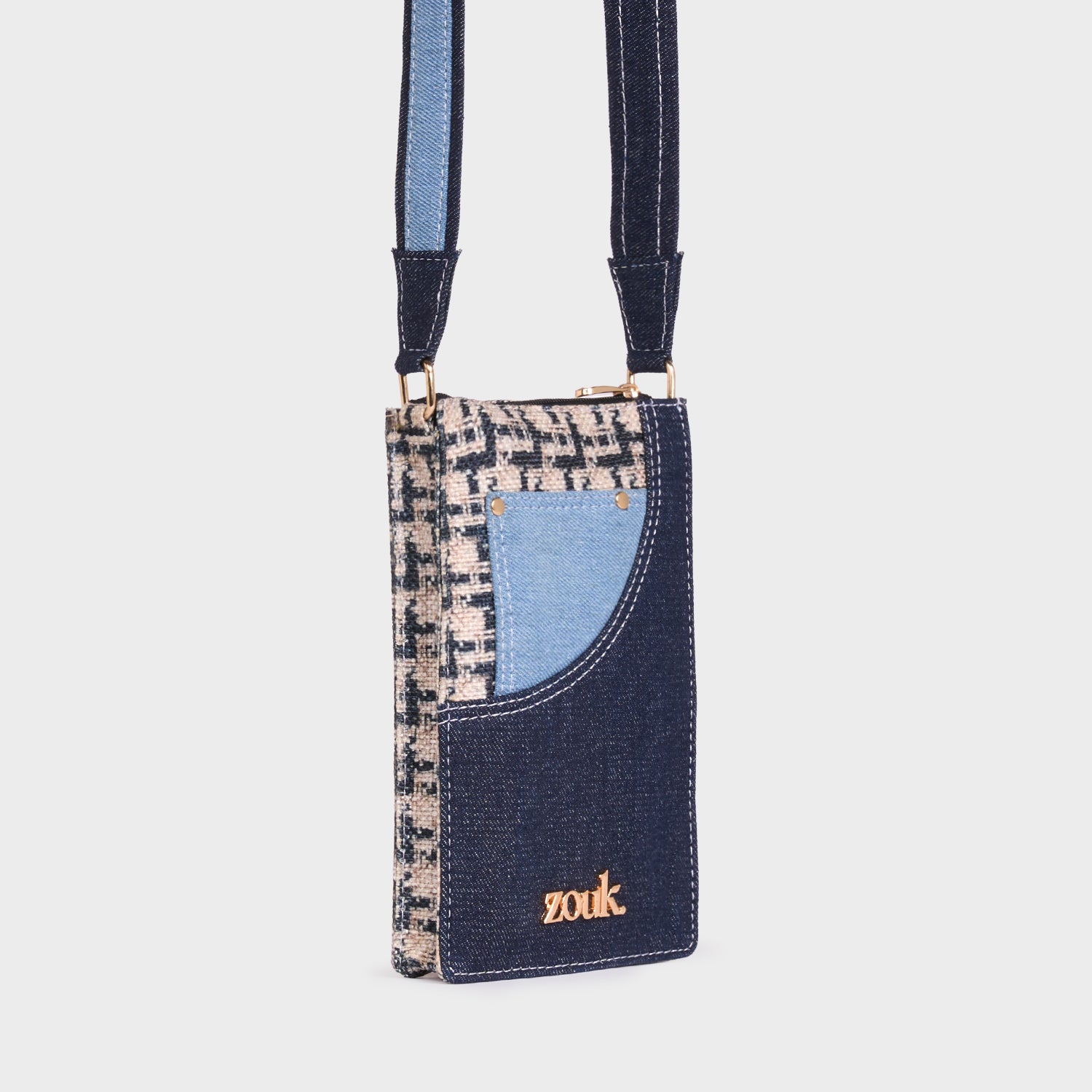 Rumi Phone Sling Carter Checks