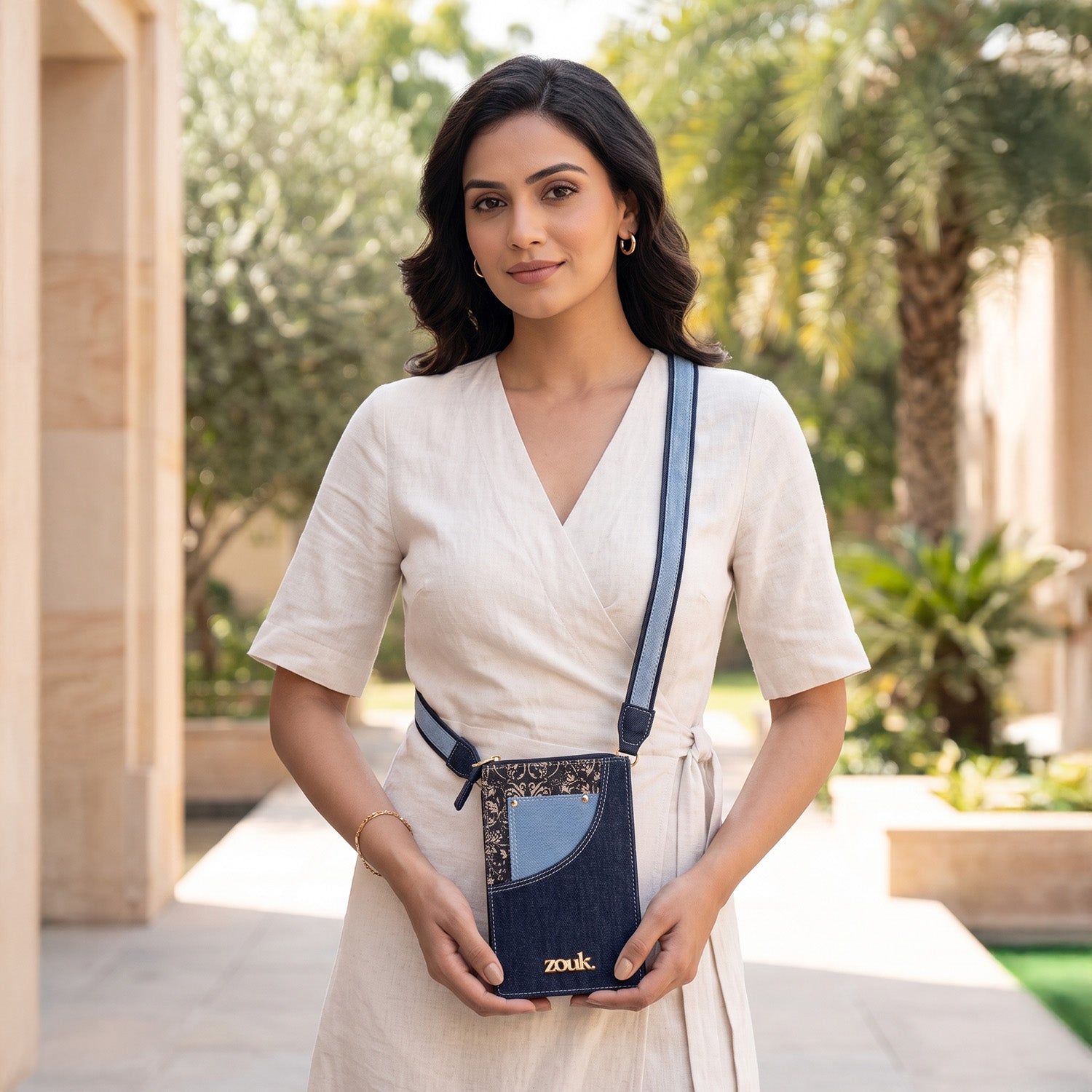 Rumi Phone Sling Lattice Lace