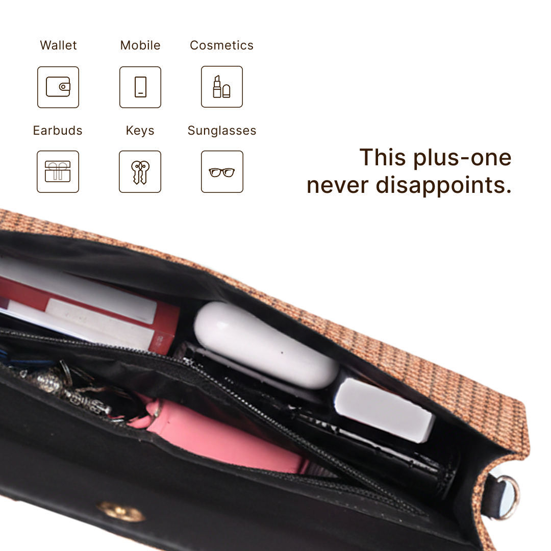 Rhea Kapoor Clutch - Bombay Macrame