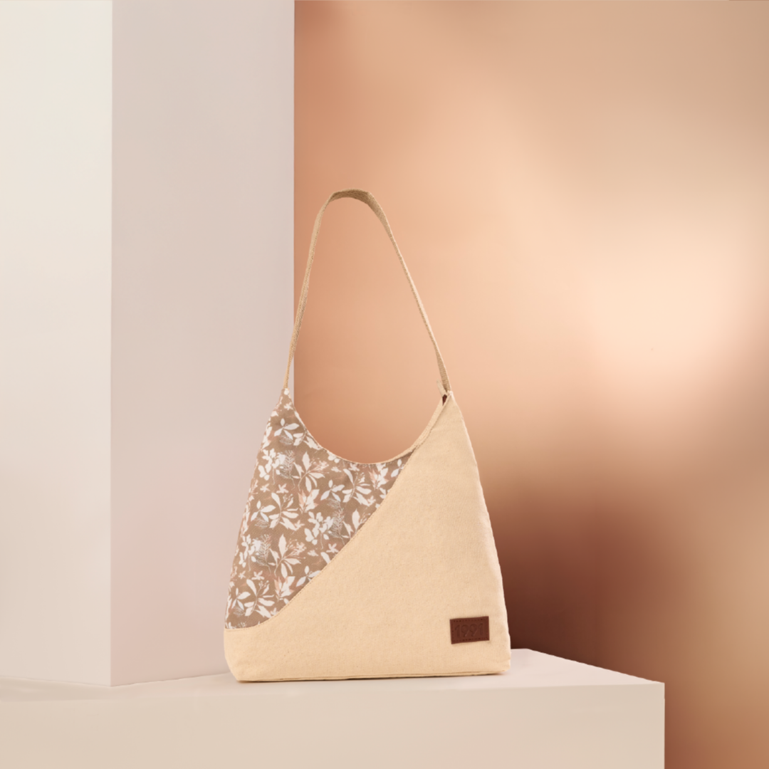 Coorg Husk Regular Tote Bag - 1991 by Zouk