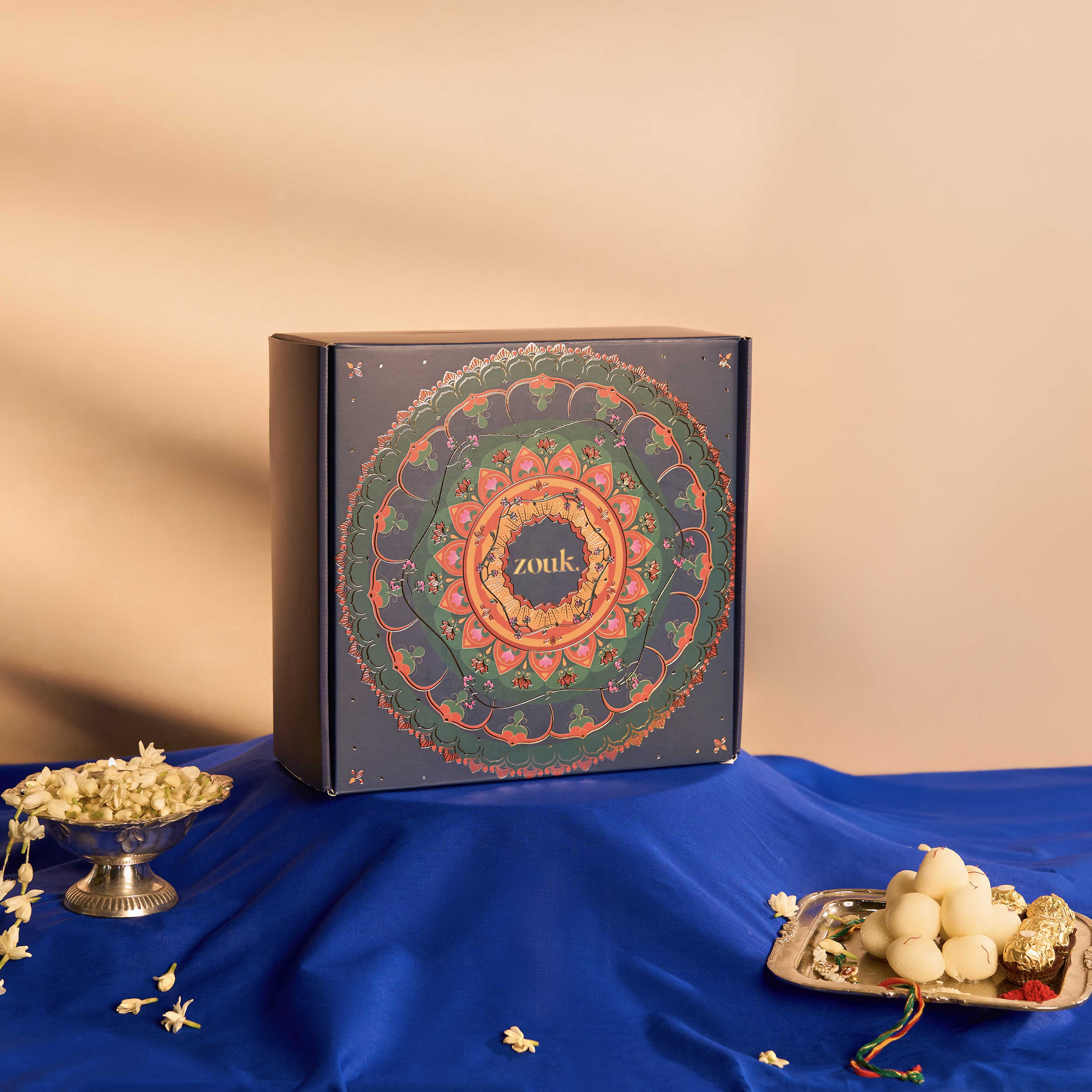 Mandala Iconic Multicolor Gift Box