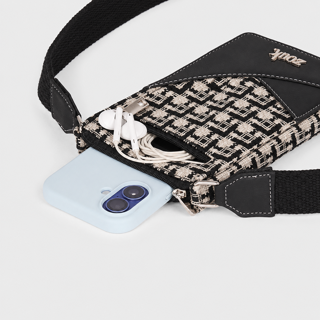 Raya Phone Sling Carter Checks