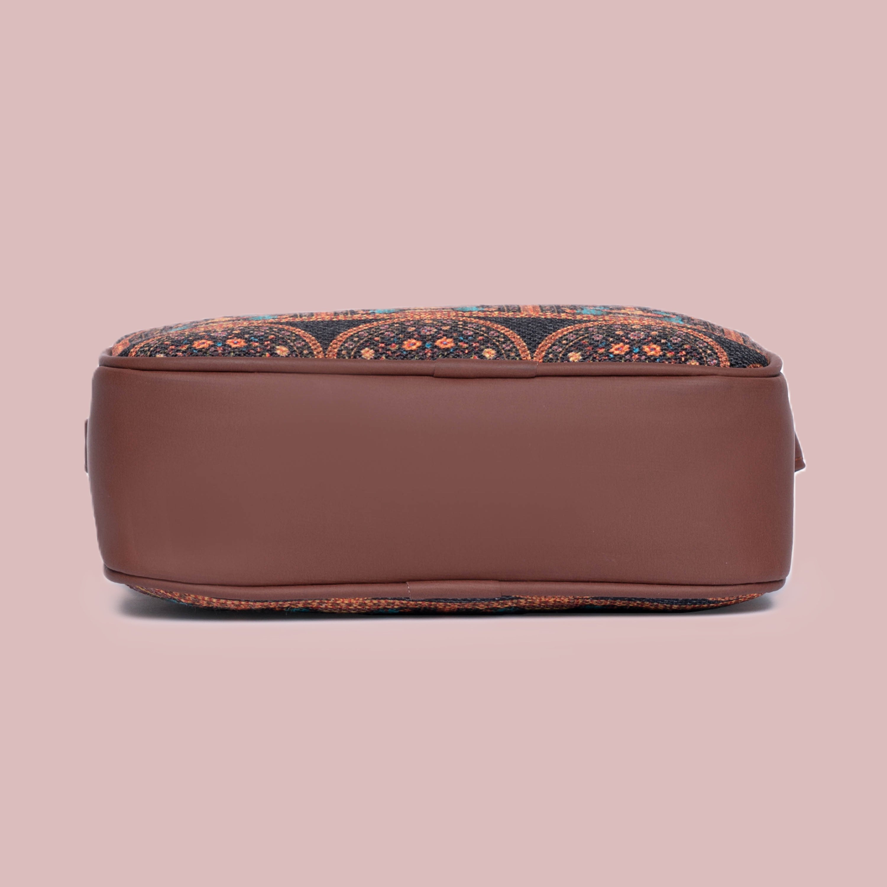 ZIP-Royal Indian Peacock Motif Sling Bag