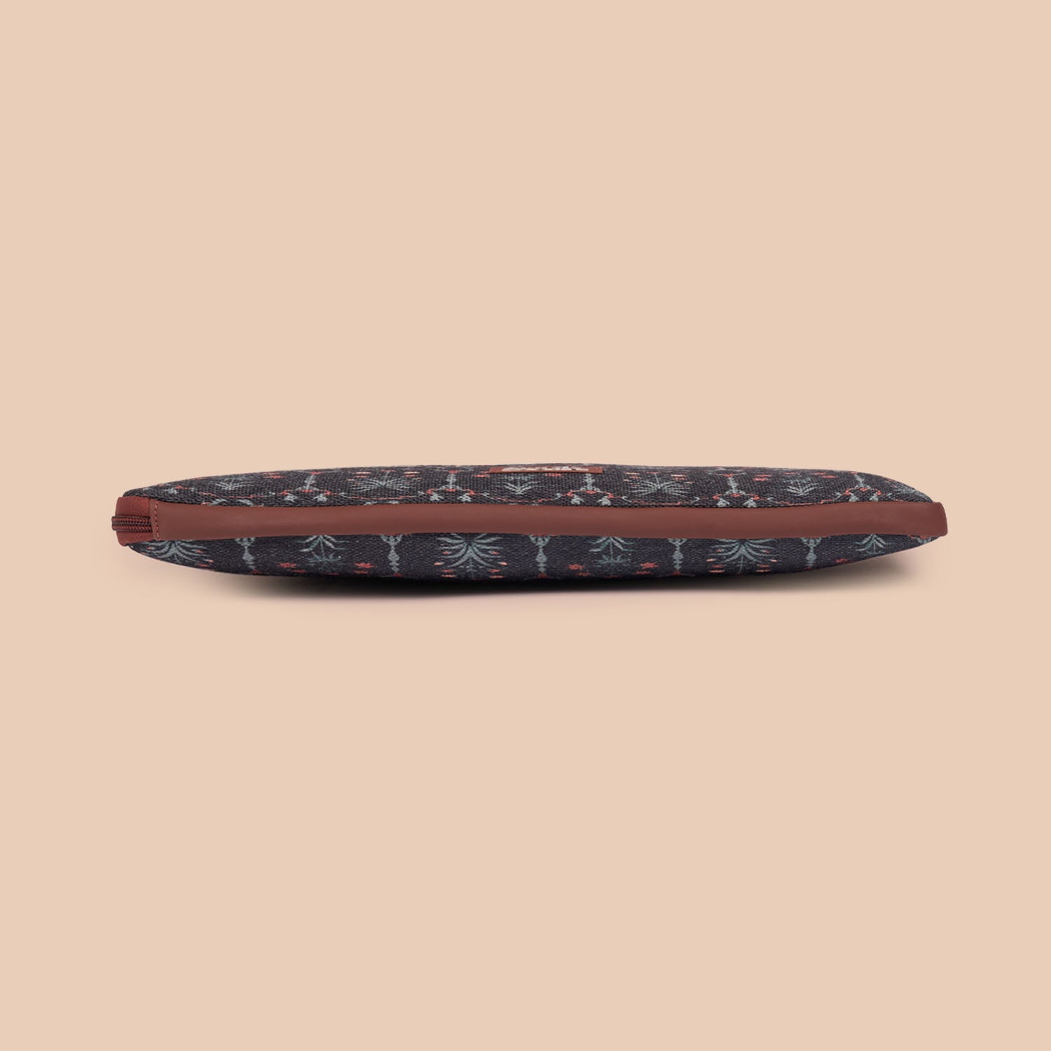 Taj Guldasta L-Zippered Laptop Sleeve
