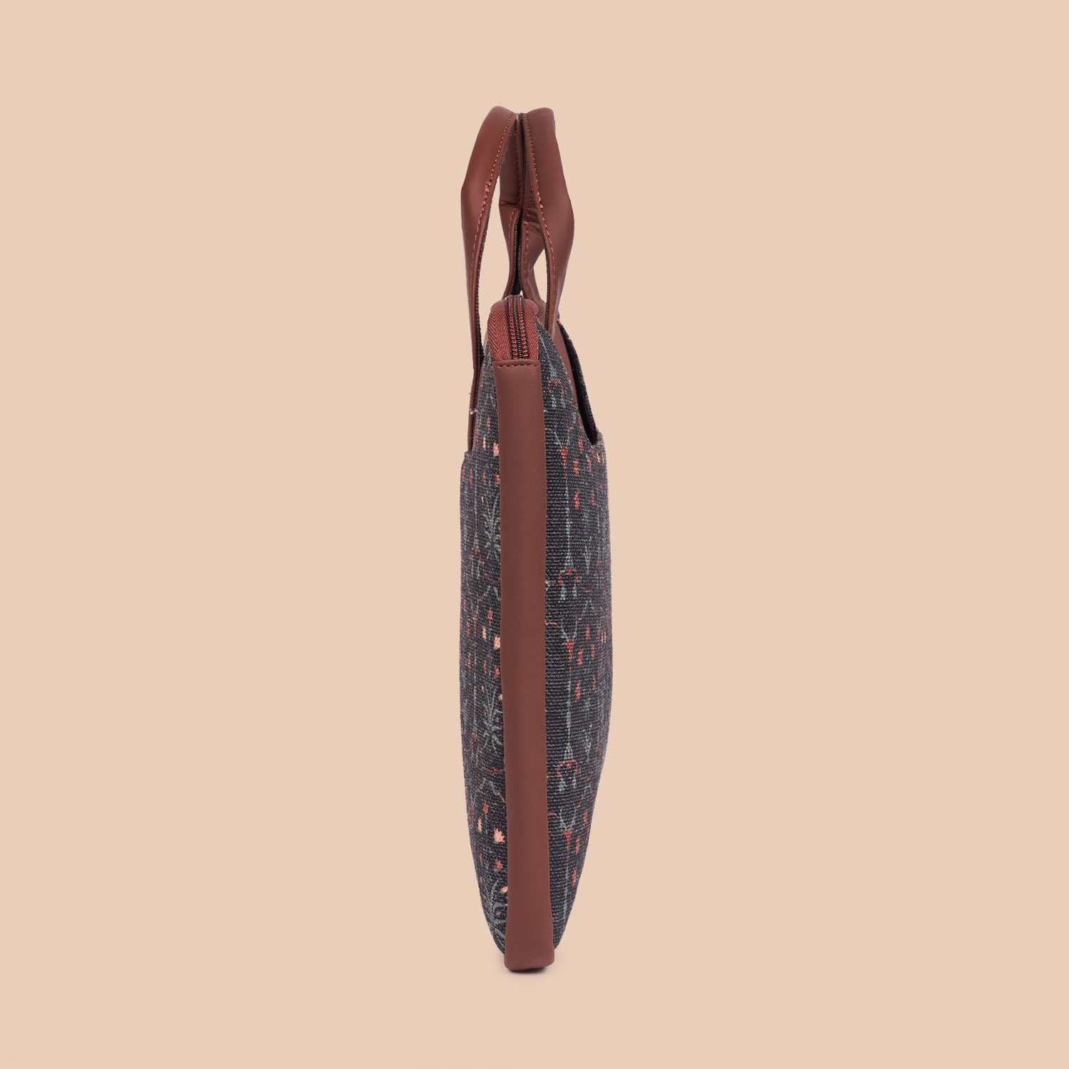 Taj Guldasta L-Zippered Laptop Sleeve